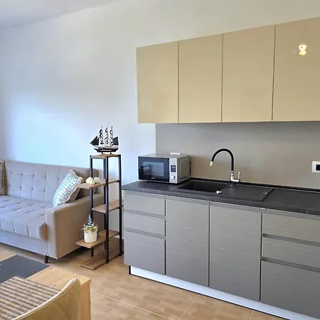 One Bedroom In Golem 076 * Golem (Tirana)